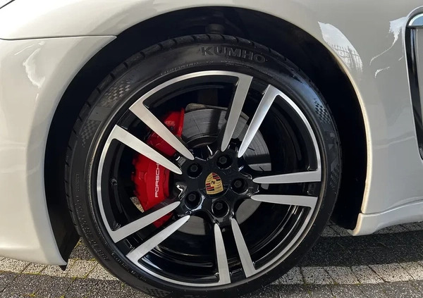 Porsche Panamera cena 179700 przebieg: 168782, rok produkcji 2016 z Warszawa małe 781